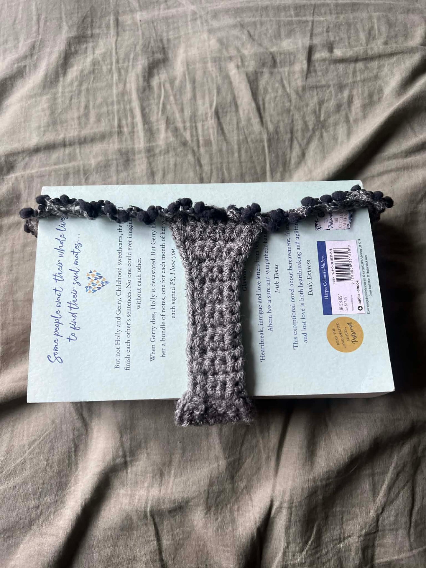 Custom book thong