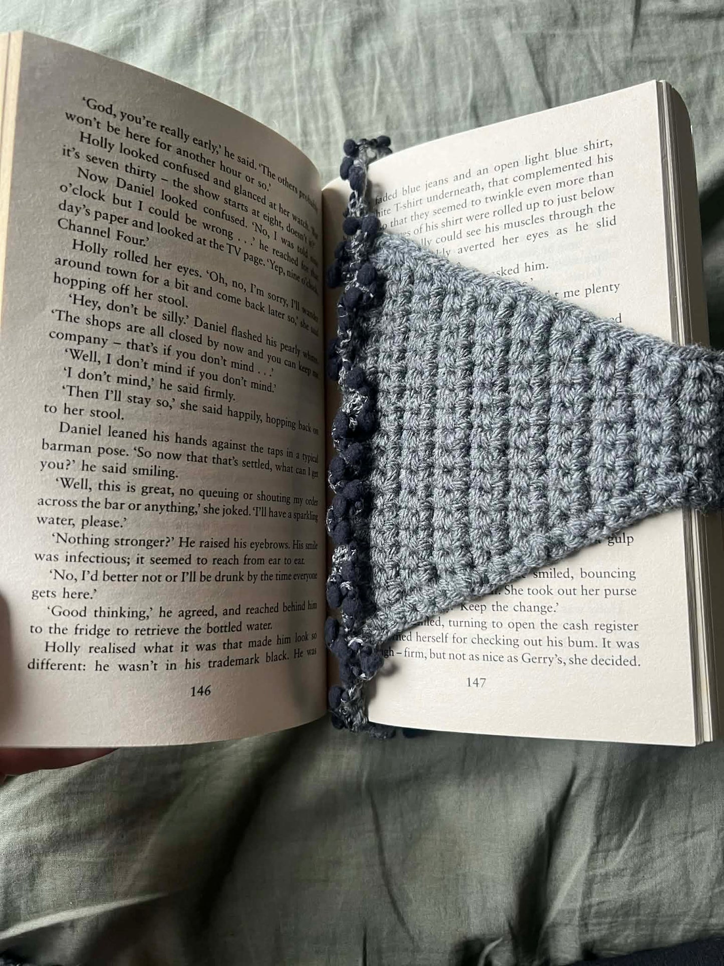 Custom book thong