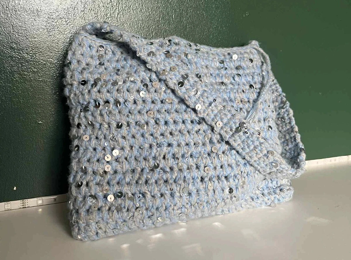 Blue Sequin Shoulder bag